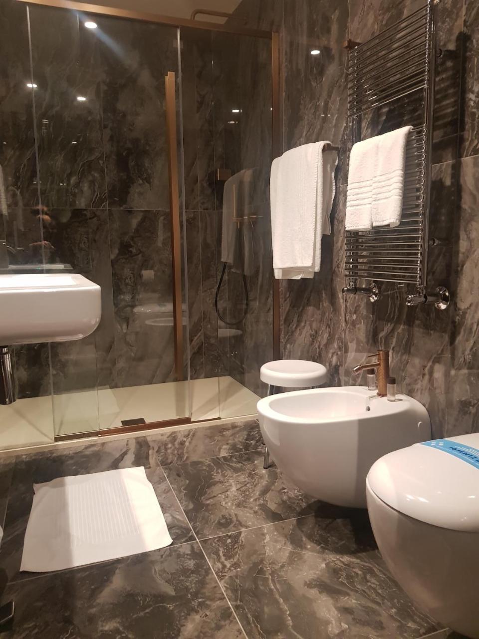Superior Double Room,749315786:JPEG